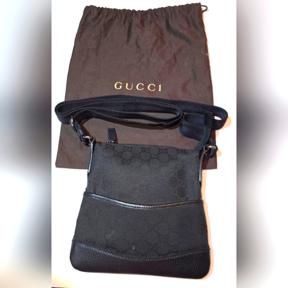 Authentic Gucci Black Monogram Crossbody Bag/Purse EUC